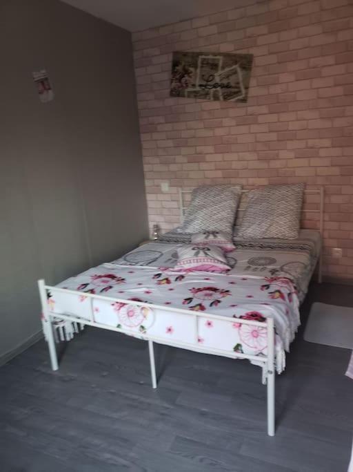Maison Chez Fredo Calais Eksteriør bilde